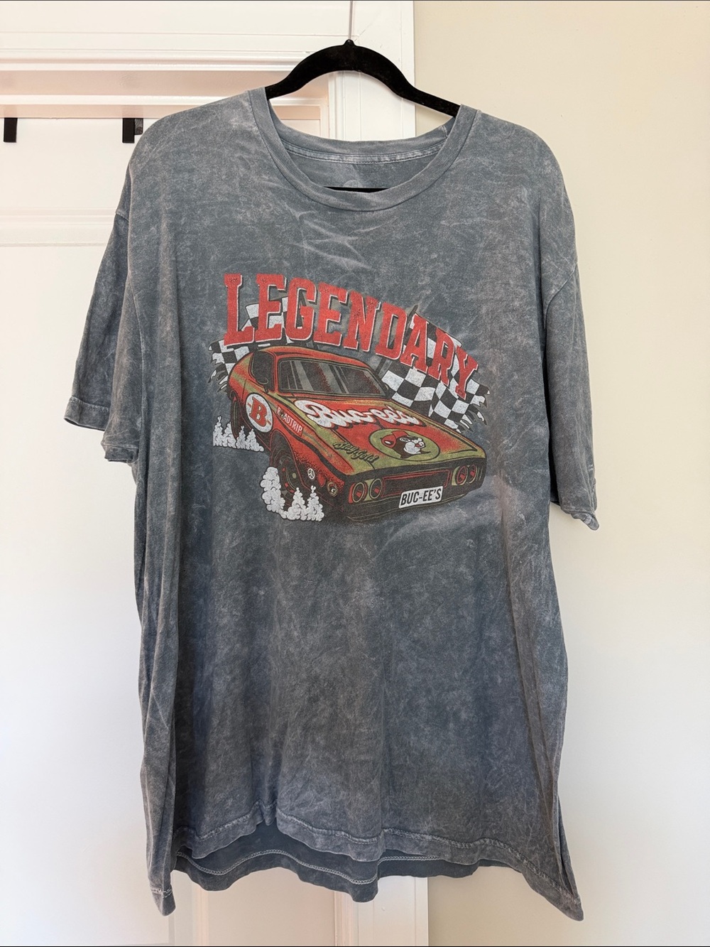 Buc-ee’s Legendary Racing Graphic Tee - Gray